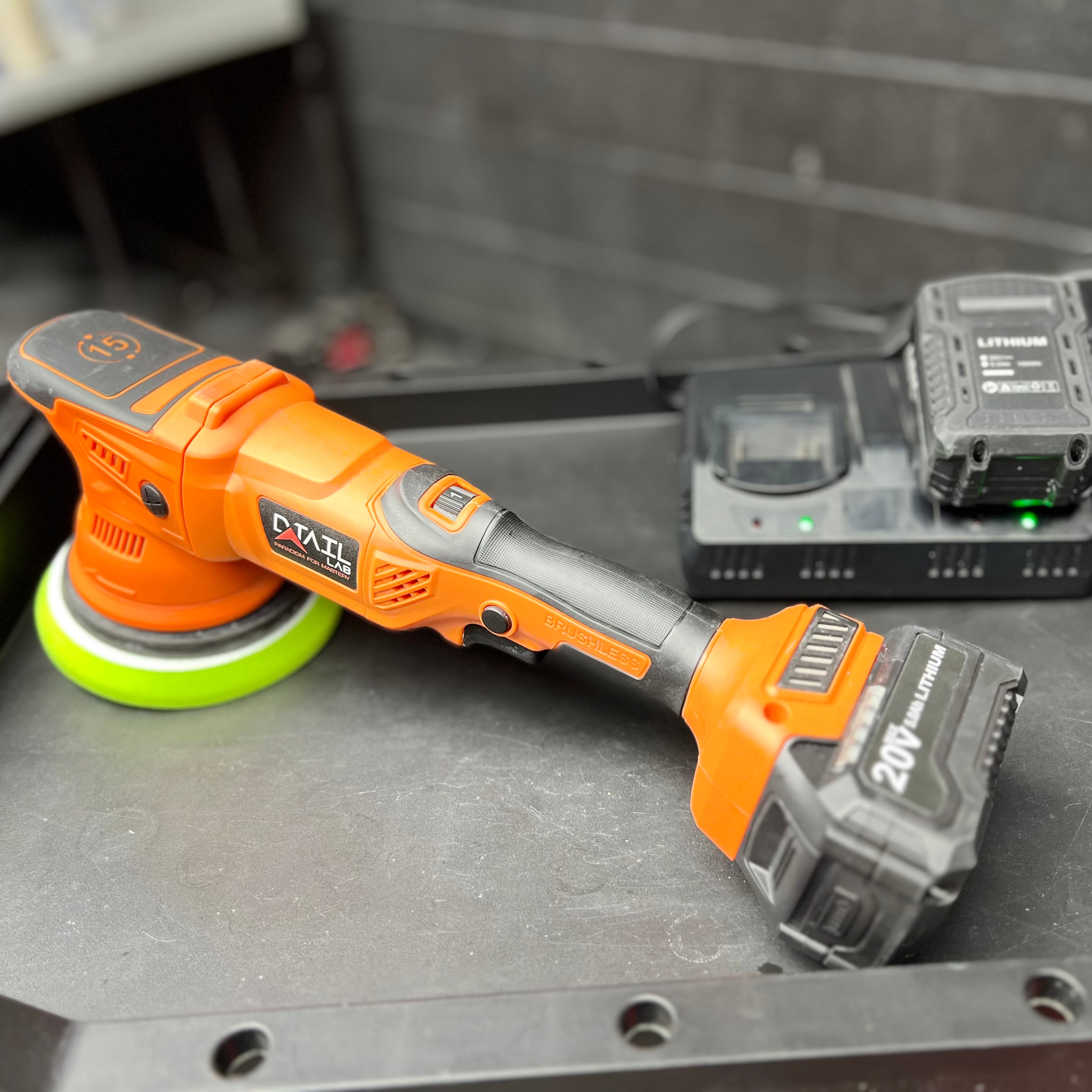 Pro-Xcord 21mm Dual-Action Polisher tool set with Smart Dual charger et 2x 5 Amp batteries - POLISHER & BACKING PLATES - D-Tail Lab