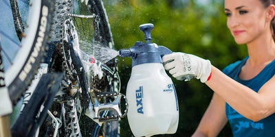 Botellas, pulverizadores y dispensadores